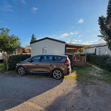 Mobilhome Au Camping Les Salins De La Gardiole Ex Camping Europe Vic-la-Gardiole Exteriér fotografie