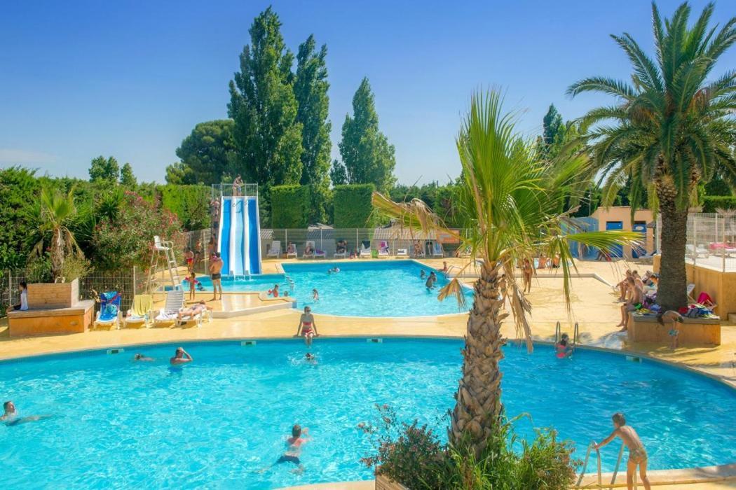 Mobilhome Au Camping Les Salins De La Gardiole Ex Camping Europe Vic-la-Gardiole Exteriér fotografie