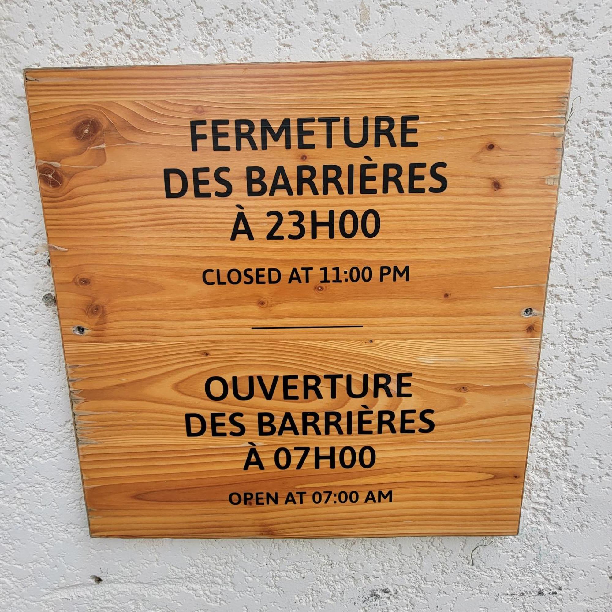 Mobilhome Au Camping Les Salins De La Gardiole Ex Camping Europe Vic-la-Gardiole Exteriér fotografie